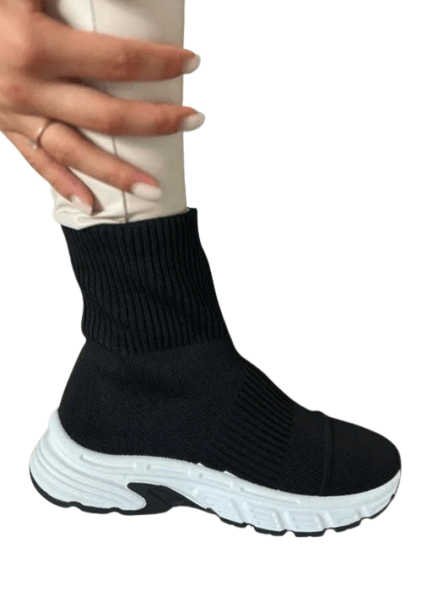 Ženske patike sa bijelim đonom, Crne