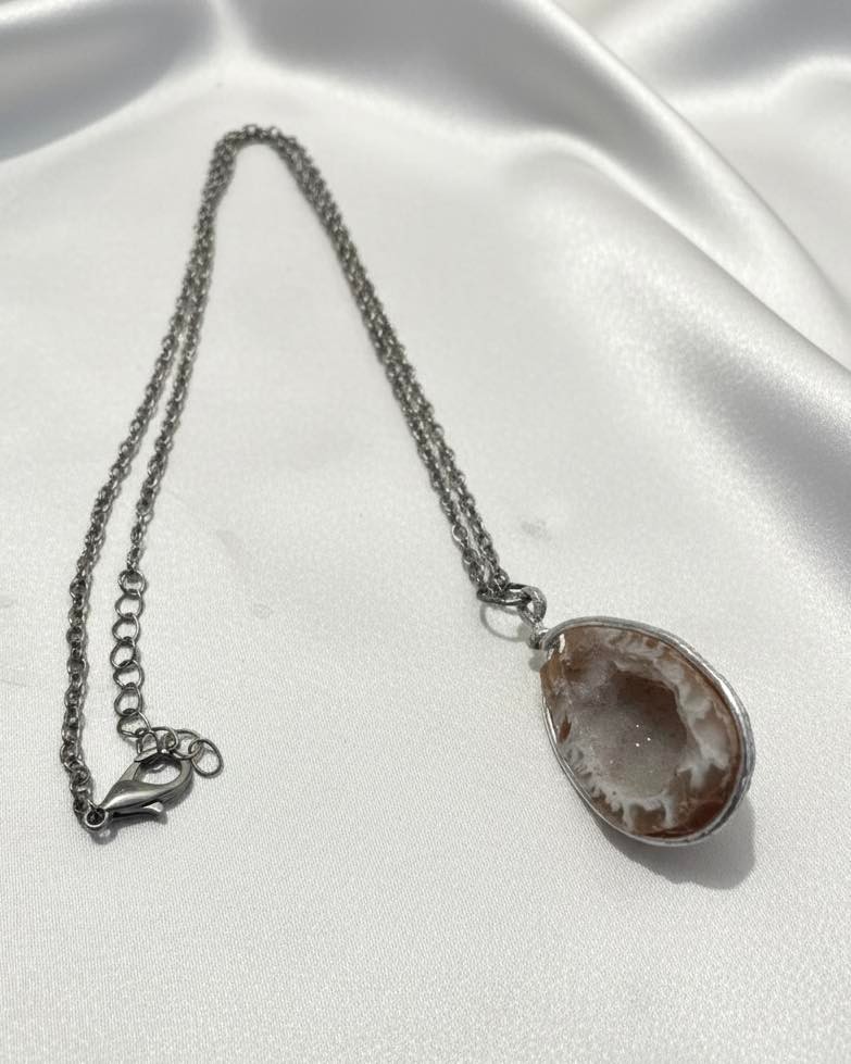 Poludrago kamenje & nakit Ogrlica Prirodna geoda ahata