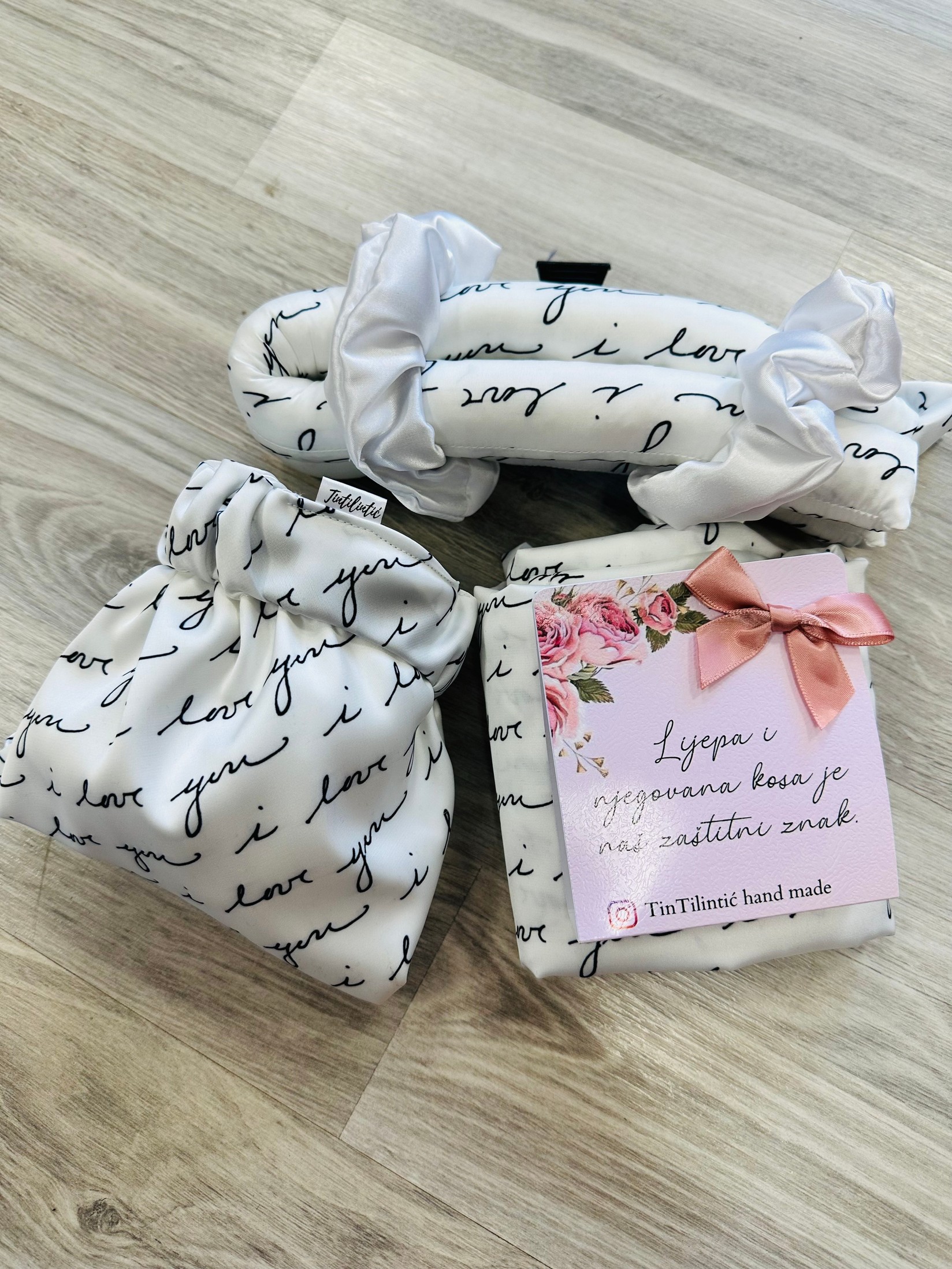 Tintilintic "I Love You" set