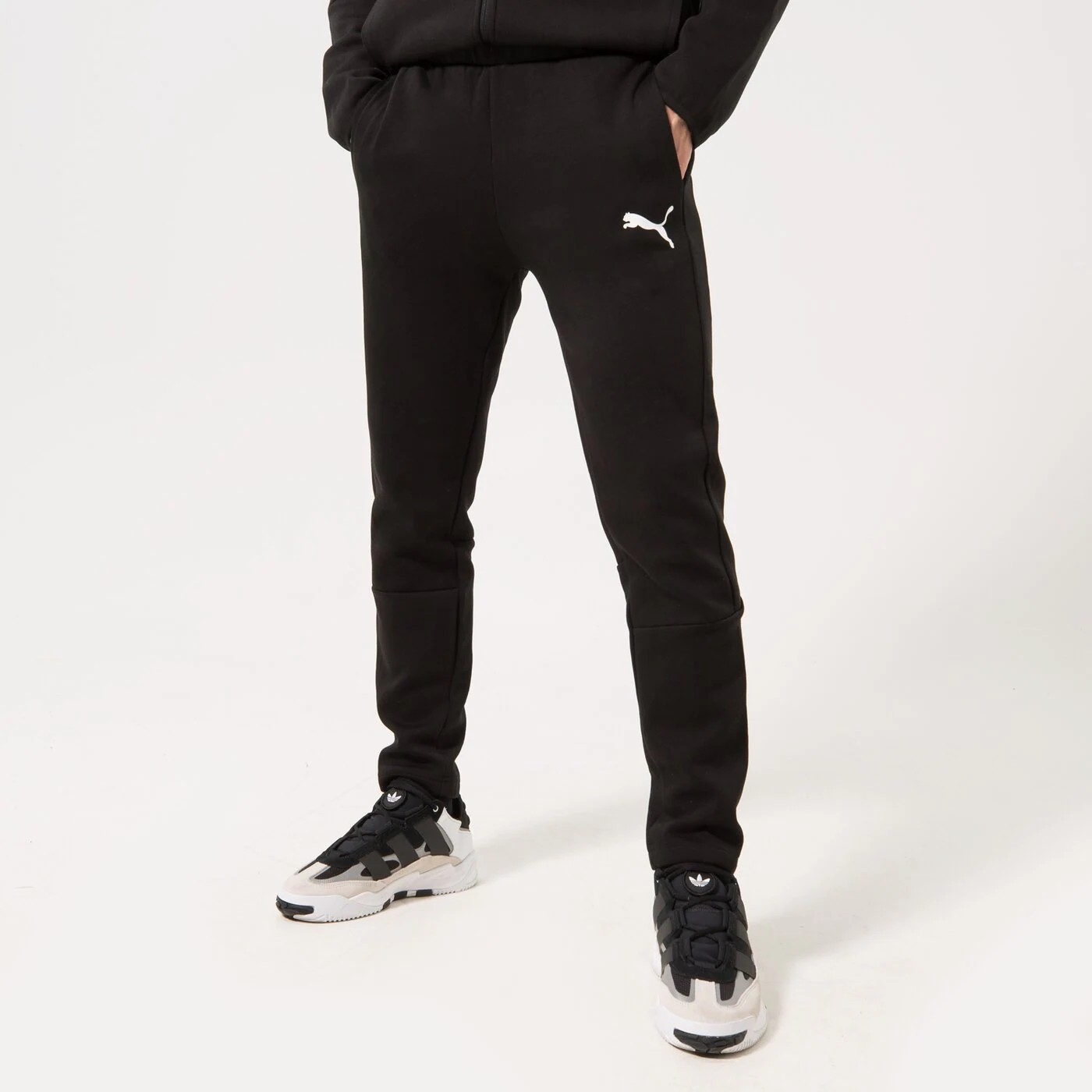 PUMA Muški donji dio trenerke Evostripe Core 585814-01 crni